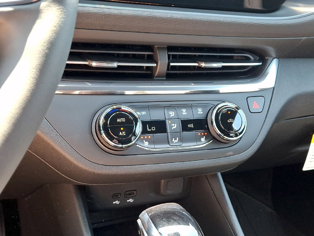 New 2026 Buick Envista Preferred w/ Convenience I Package FWD image 11