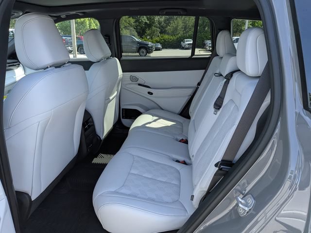 New 2026 Jeep Cherokee Overland AWD/4WD image 13