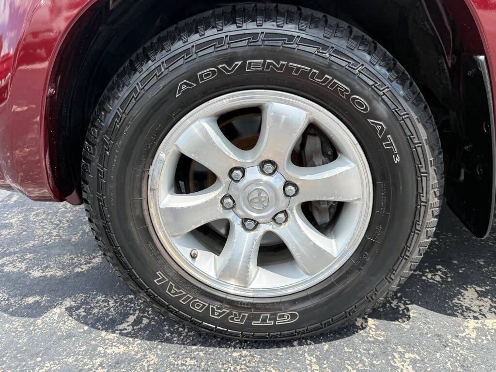Used 2008 Toyota 4Runner SR5 RWD image 29