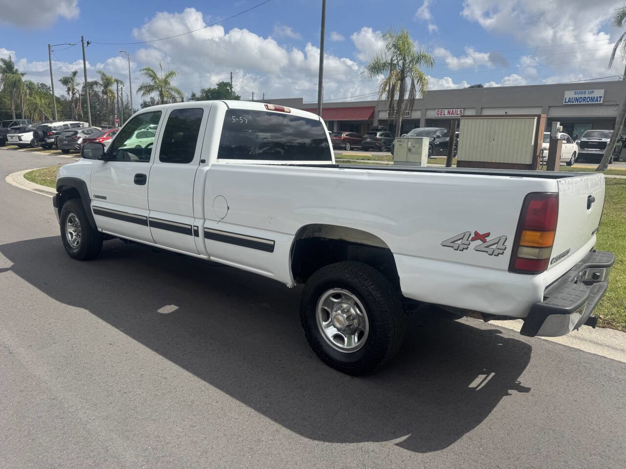 Used 2002 Chevrolet Silverado 2500 LS w/ Off-Road Skid Plate Pkg AWD/4WD image 6