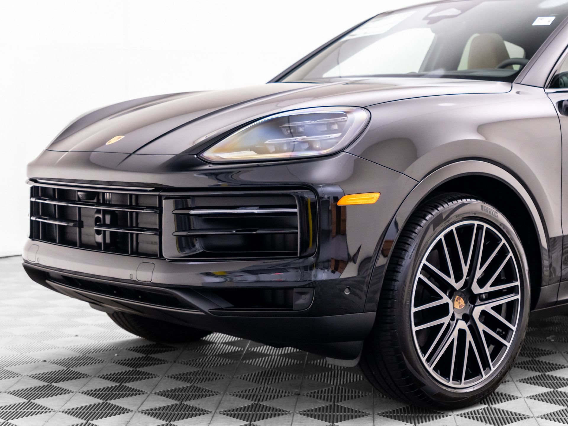 New 2026 Porsche Cayenne Coupe AWD/4WD image 39
