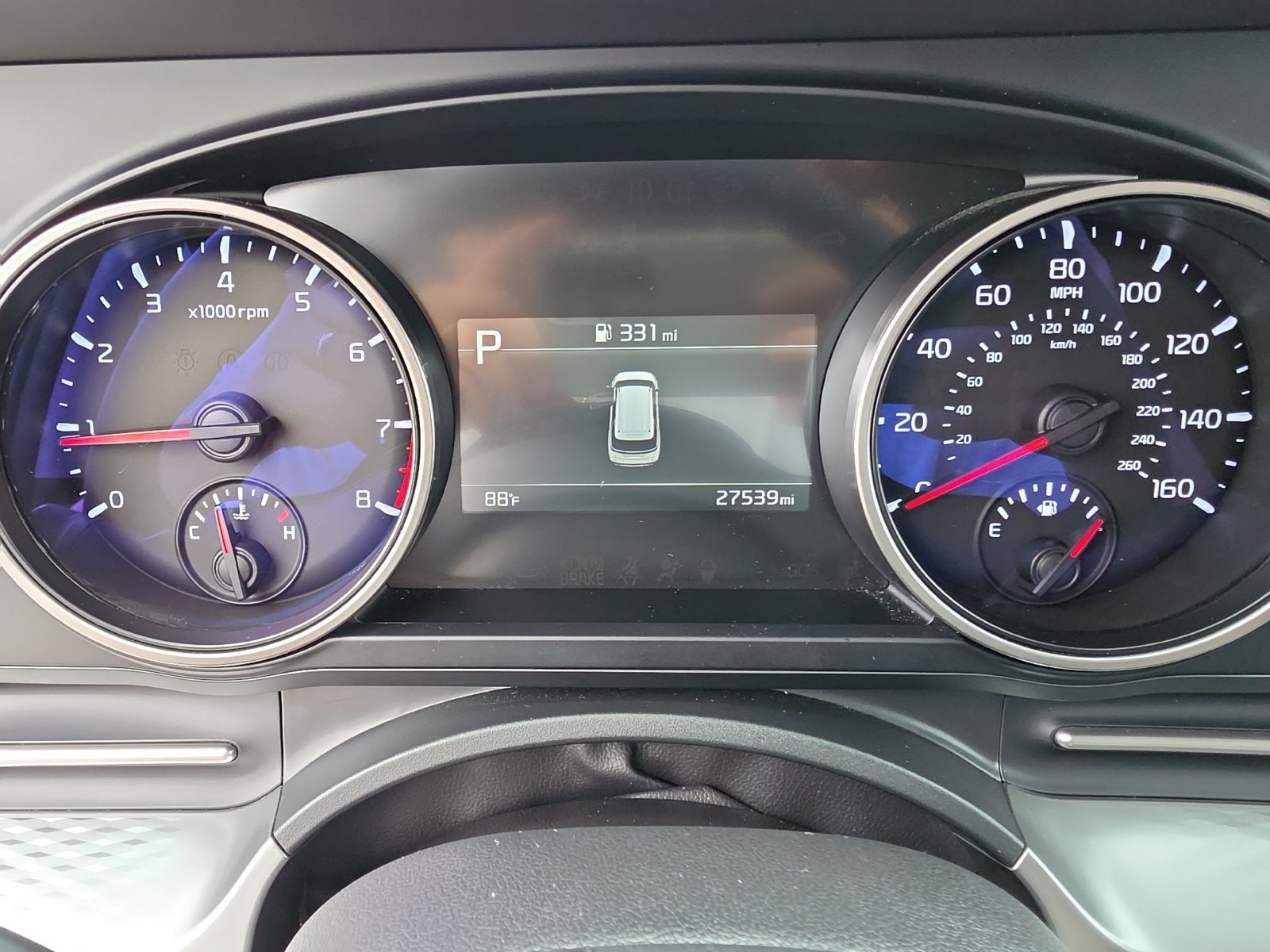 Used 2024 Kia Carnival LX FWD image 23