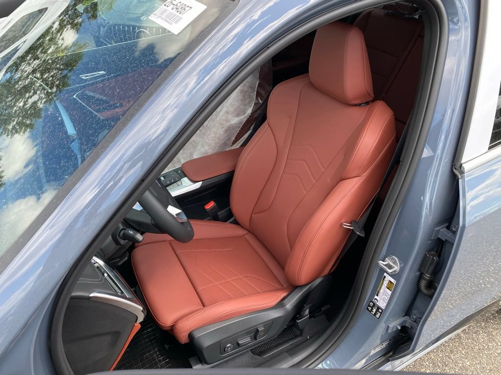 New 2026 BMW X1 xDrive28i w/ Technology Package AWD/4WD image 9