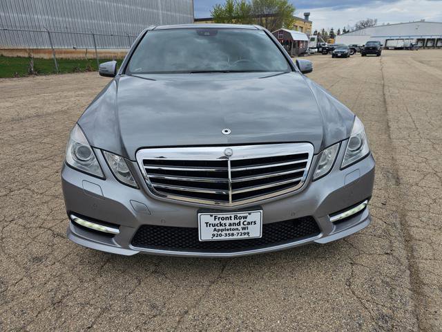 Used 2013 Mercedes-Benz E 550 4MATIC Sedan image 3