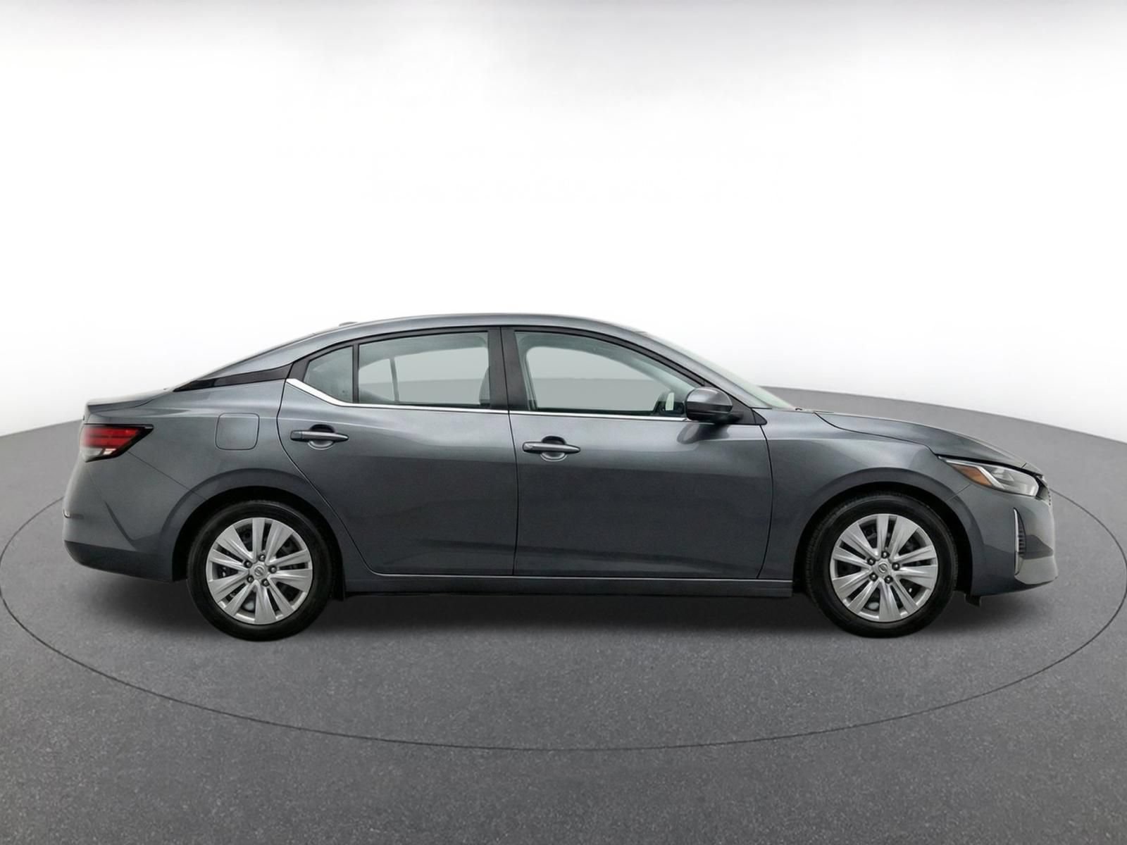 Used 2025 Nissan Sentra S FWD image 14