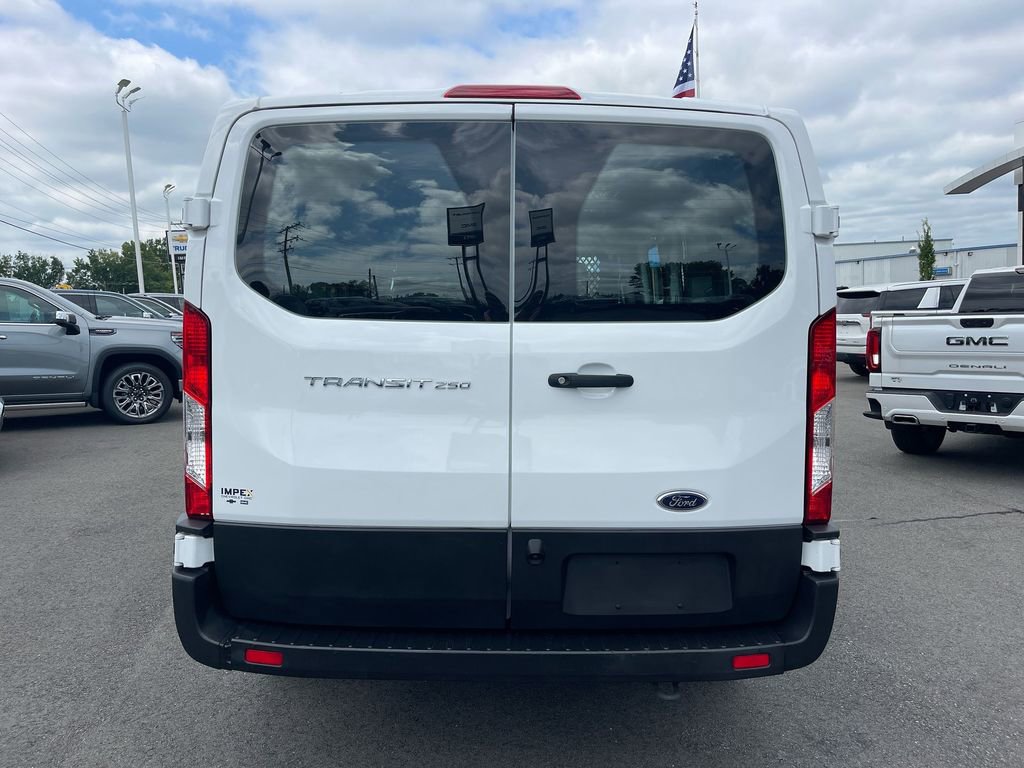 Used 2023 Ford Transit 250 Low Roof w/ Exterior Upgrade Package RWD image 4