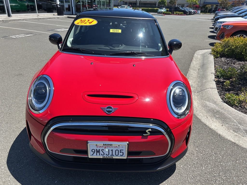 Used 2024 MINI Cooper SE FWD image 8