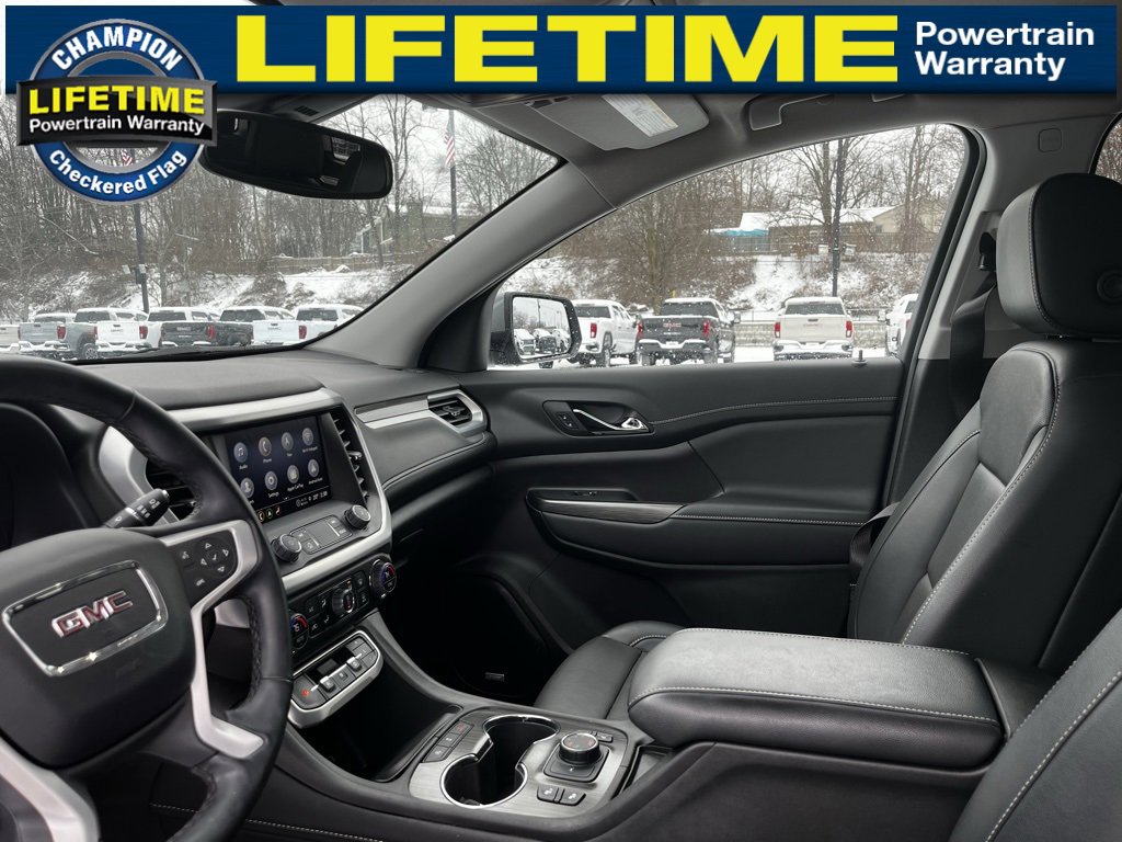 Certified 2023 GMC Acadia SLT w/ Trailering Package image 23