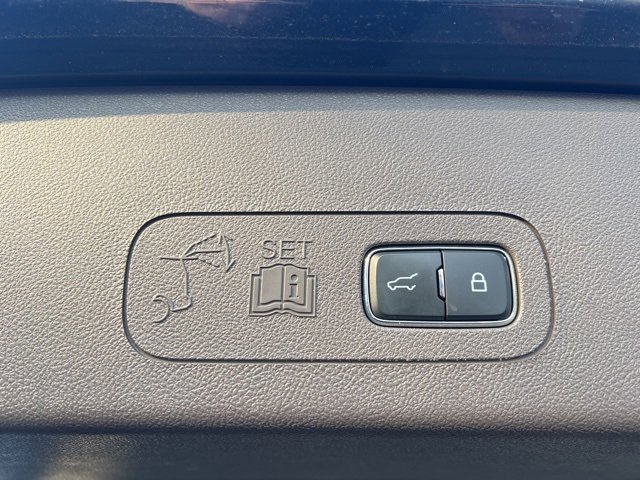 Used 2024 Lincoln Aviator Reserve w/ Elements Package Plus image 19