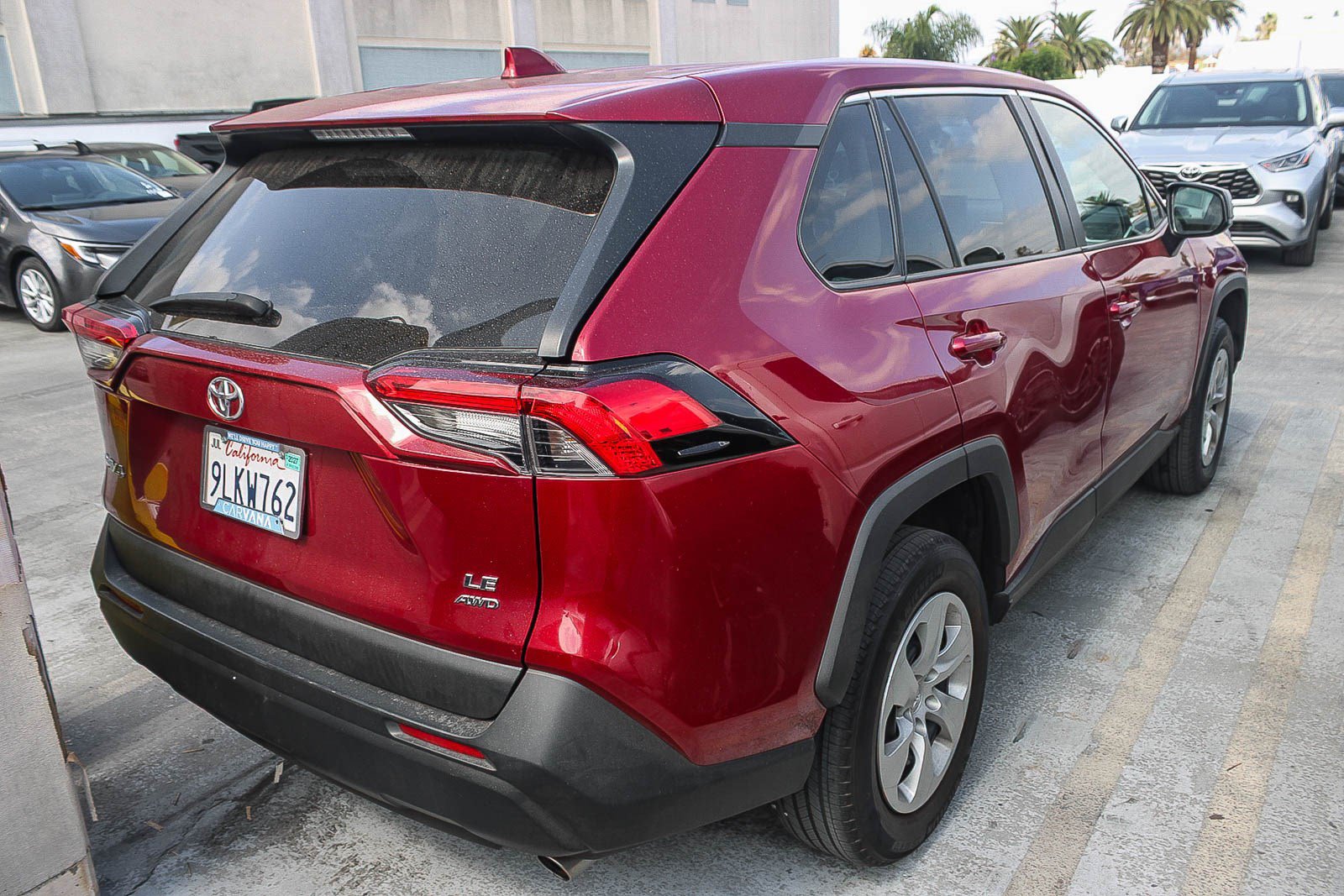 Certified 2022 Toyota RAV4 LE AWD/4WD image 14