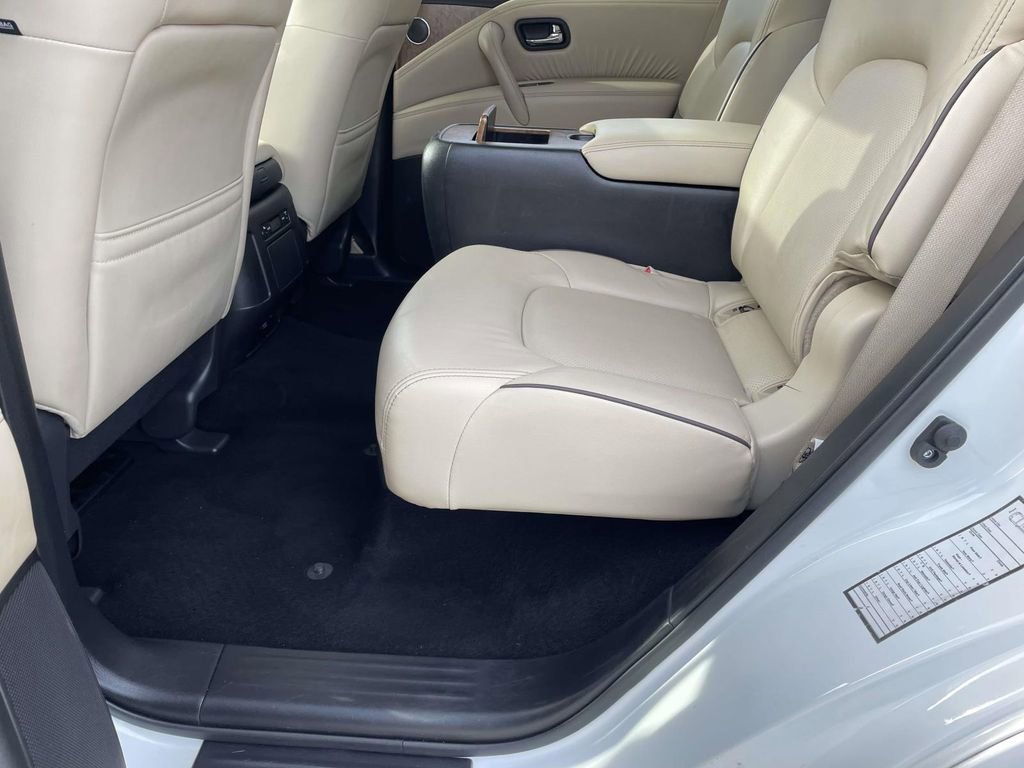 Used 2023 Nissan Armada SL w/ Captain's Chairs Package image 12