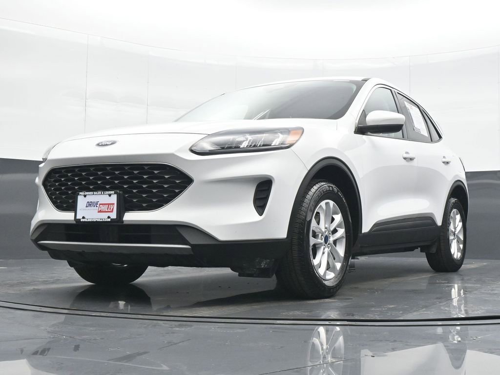 Used 2021 Ford Escape SE w/ Cold Weather Package image 16