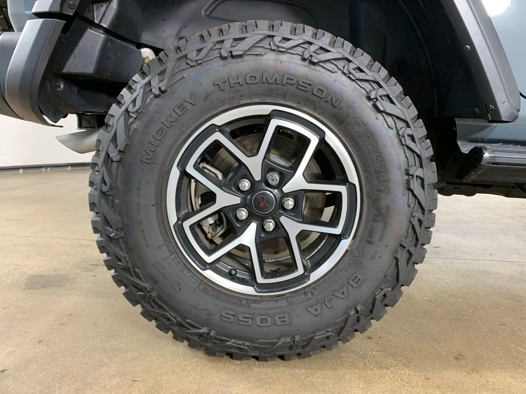 Used 2024 Jeep Wrangler Unlimited Rubicon w/ Capability Package AWD/4WD image 39