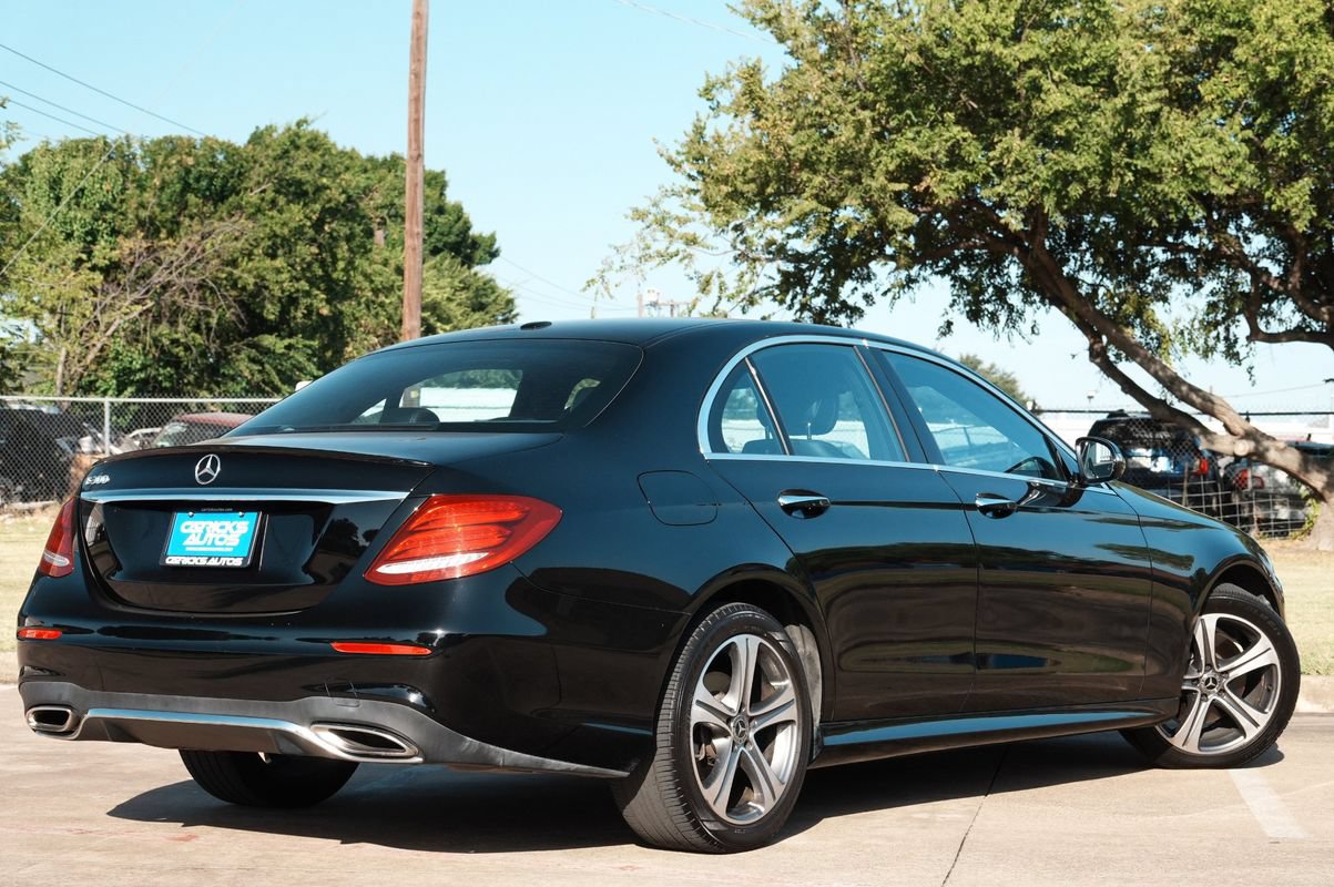 Used 2019 Mercedes-Benz E 300 image 3