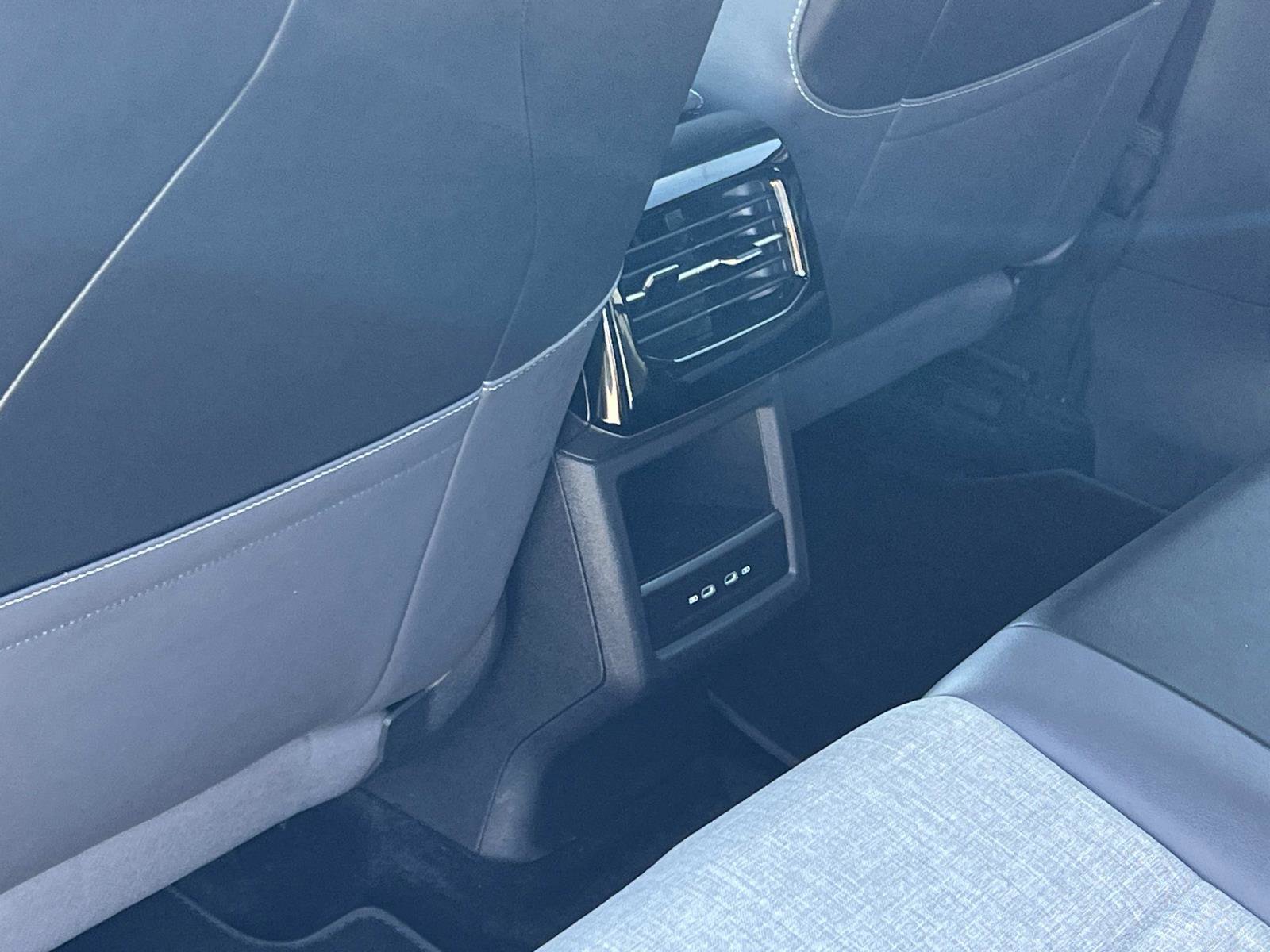 Certified 2023 Volkswagen ID.4 Pro image 23