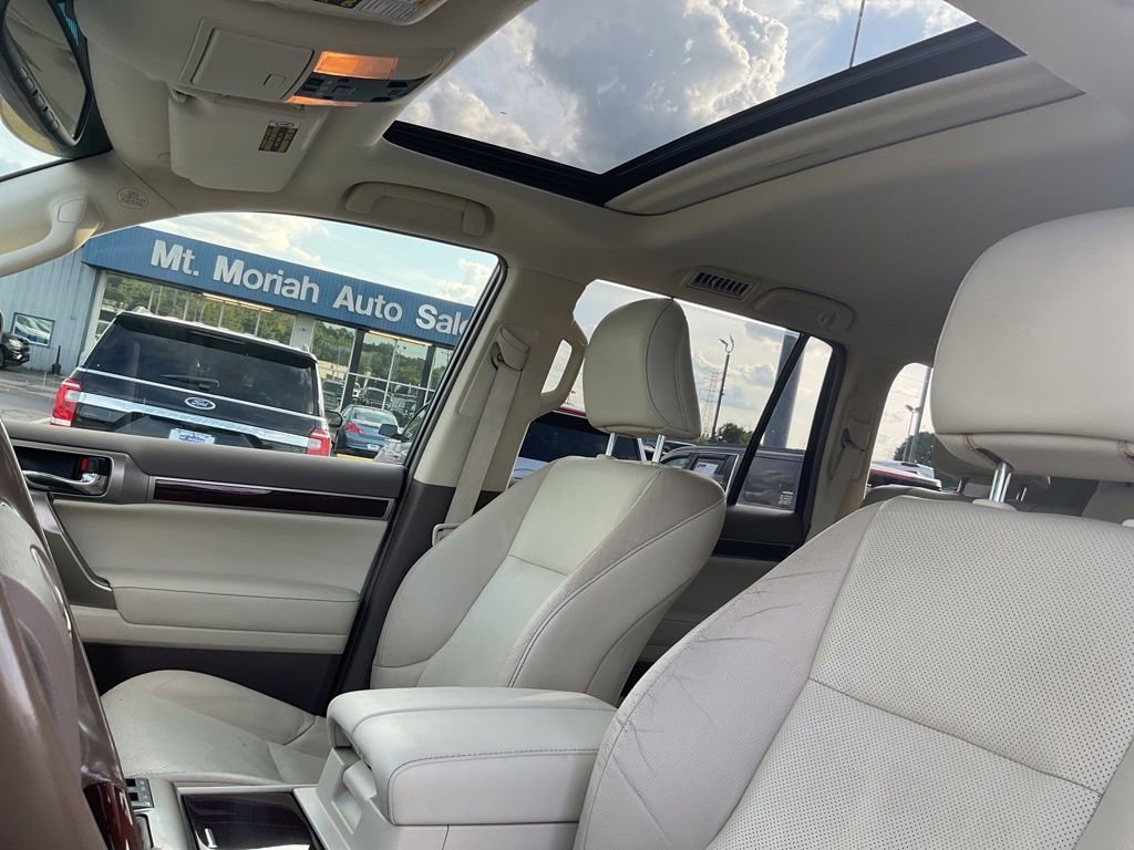 Used 2015 Lexus GX 460 image 24