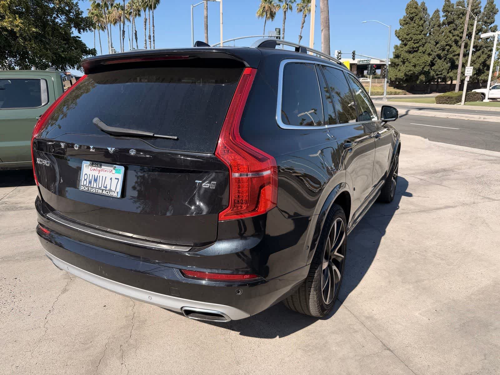 Used 2018 Volvo XC90 T6 Momentum w/ Convenience Package AWD/4WD image 5
