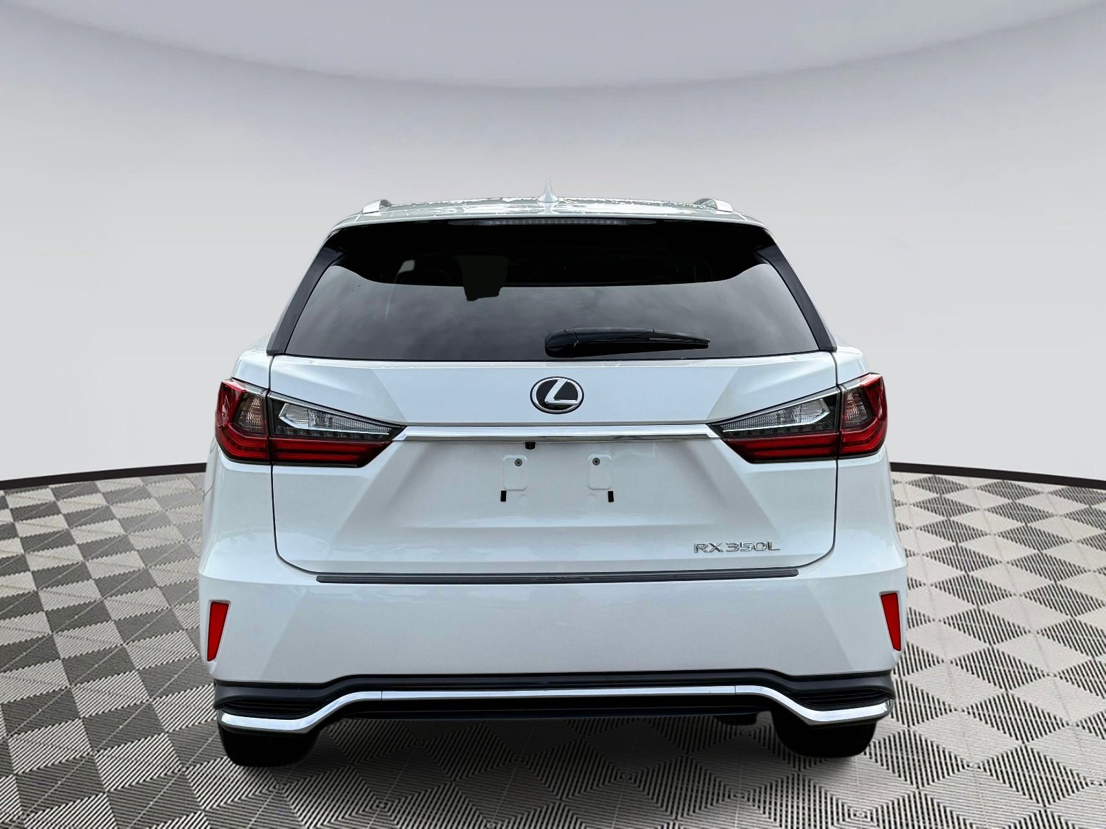 Used 2021 Lexus RX 350L Premium w/ Premium Package AWD/4WD image 3