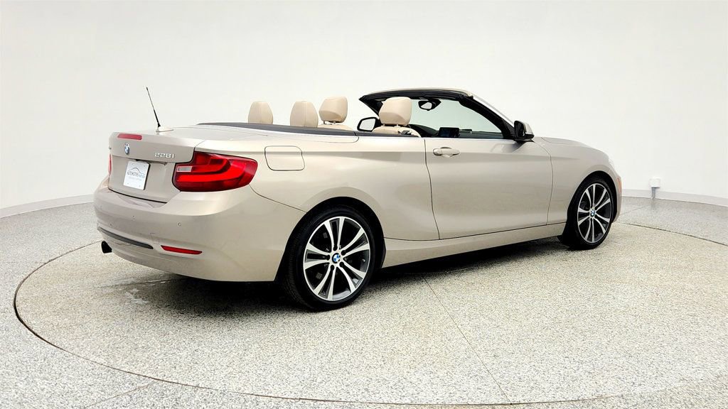 Used 2016 BMW 228i xDrive Convertible image 5