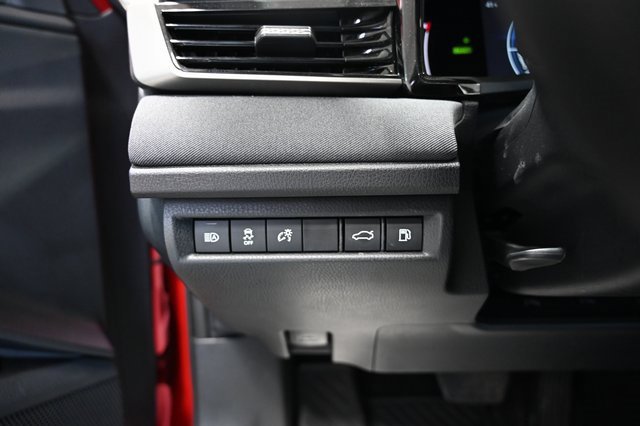 Certified 2025 Toyota Camry LE image 24