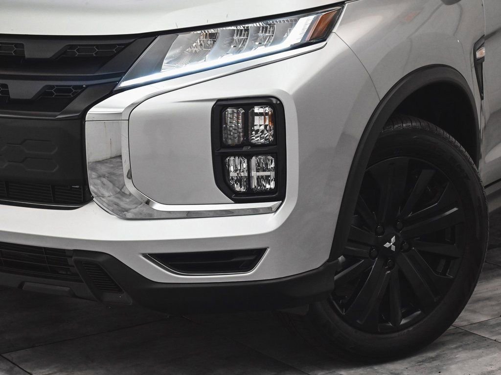 Used 2025 Mitsubishi Outlander Sport LE image 36