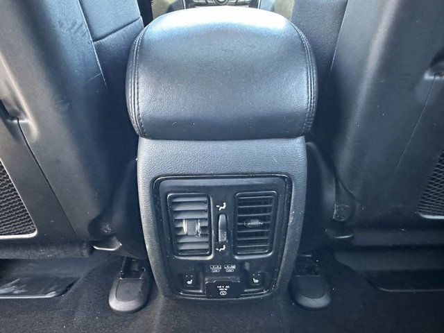 Used 2020 Jeep Grand Cherokee High Altitude image 18