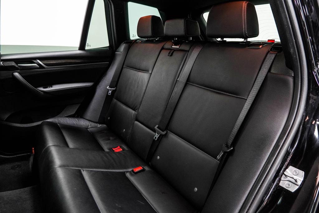 Used 2017 BMW X3 sDrive28i image 16