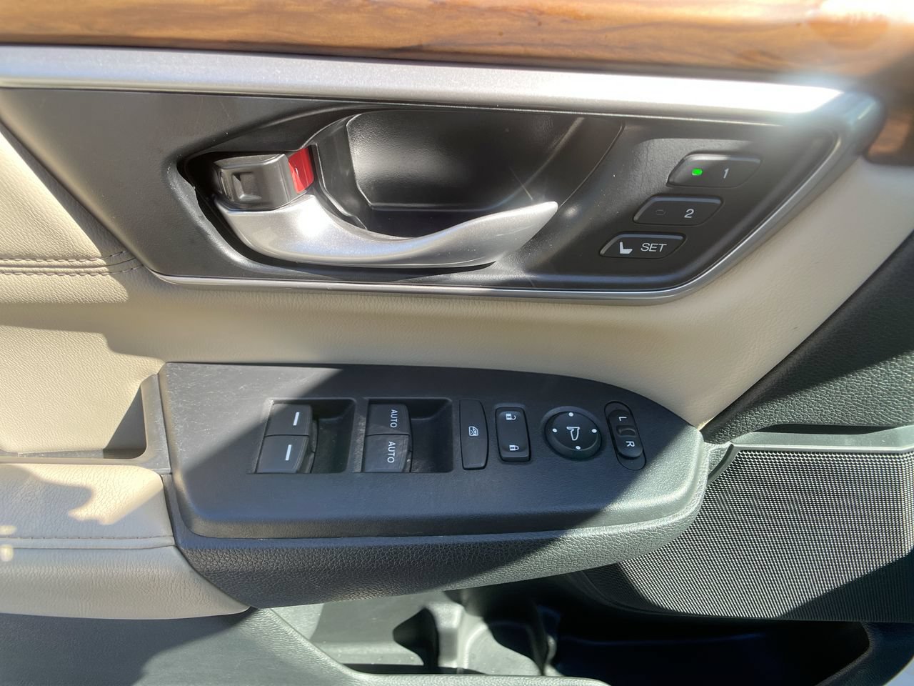Used 2022 Honda CR-V EX-L image 14
