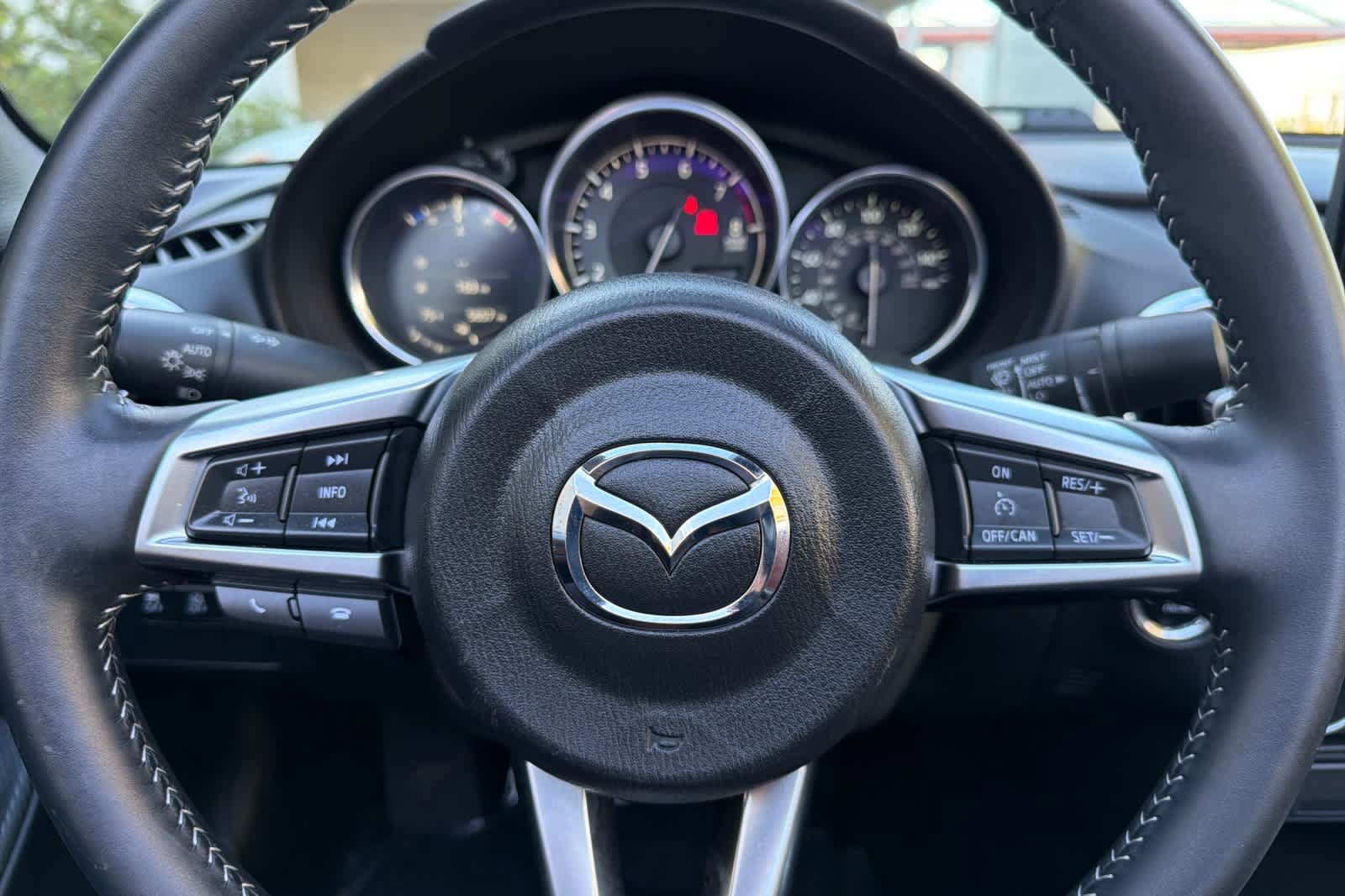 Used 2022 MAZDA MX-5 Miata RF Grand Touring RWD image 22