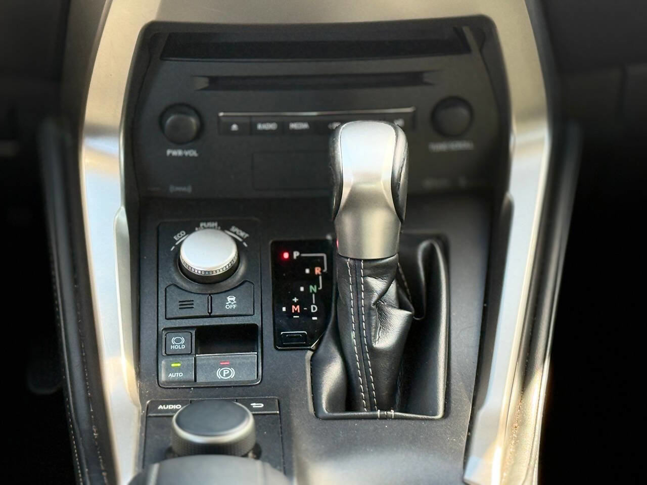 Used 2016 Lexus NX 200t FWD image 16