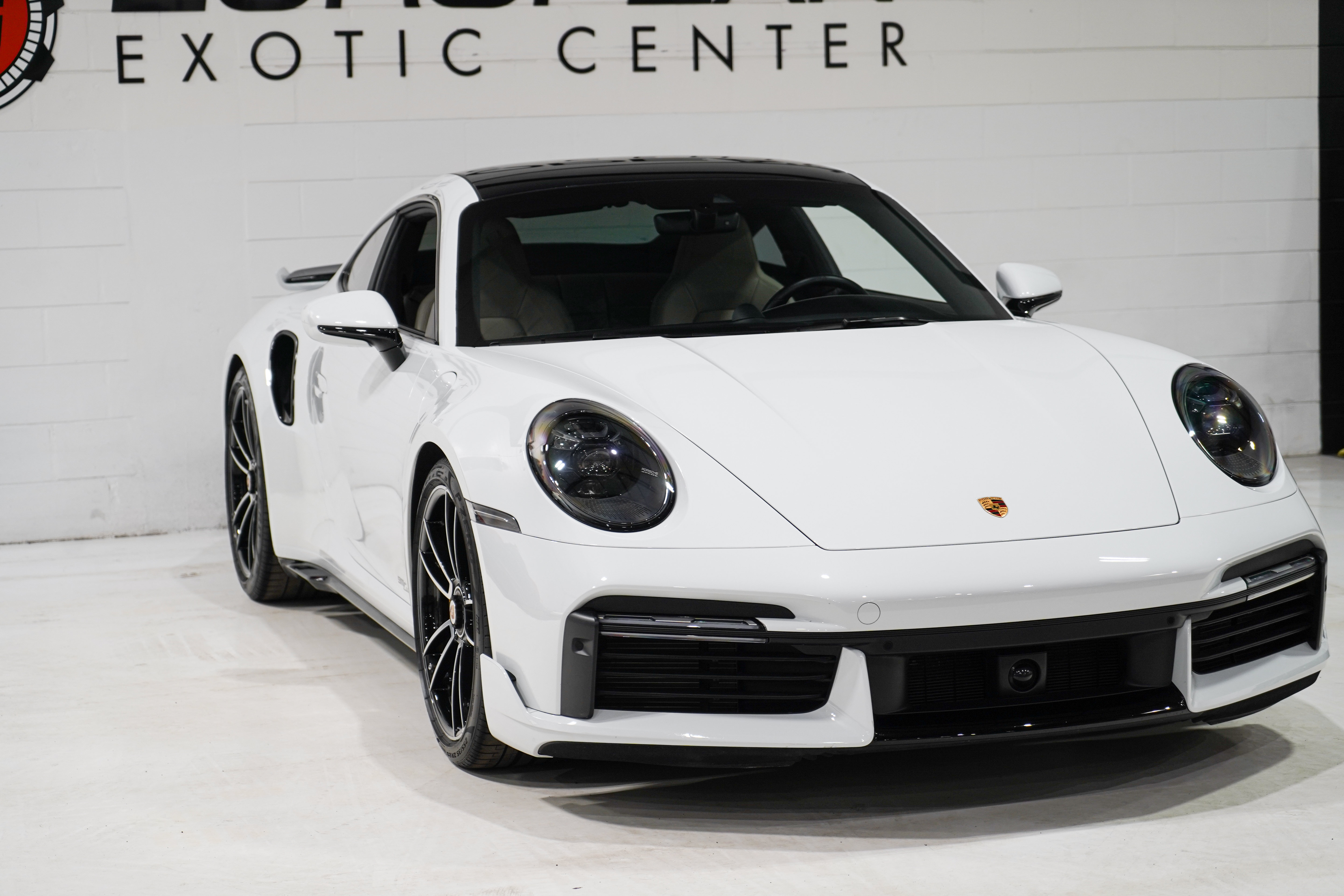 Used 2021 Porsche 911 Turbo S AWD/4WD image 29