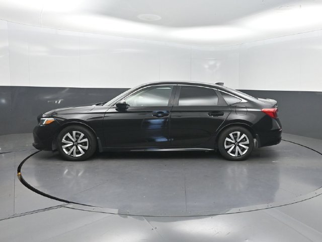 Used 2023 Honda Civic LX image 2