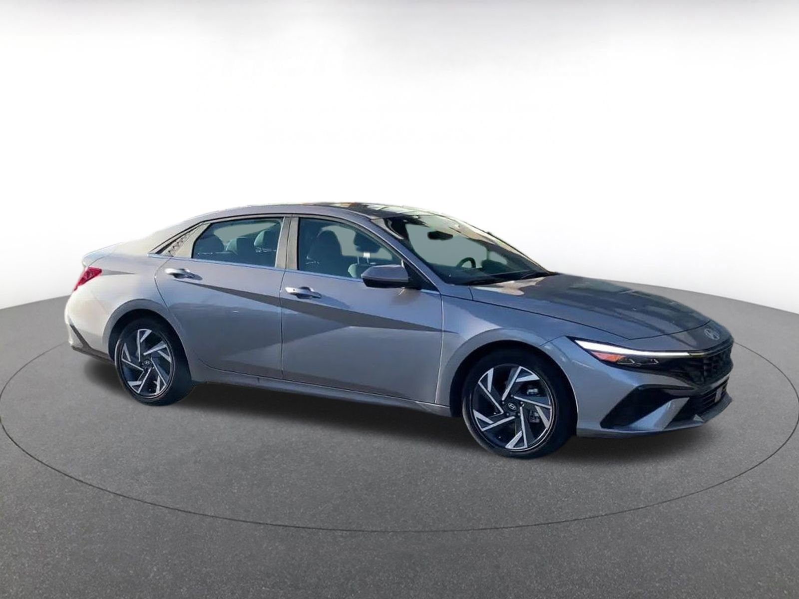 Used 2025 Hyundai Elantra SEL video 2