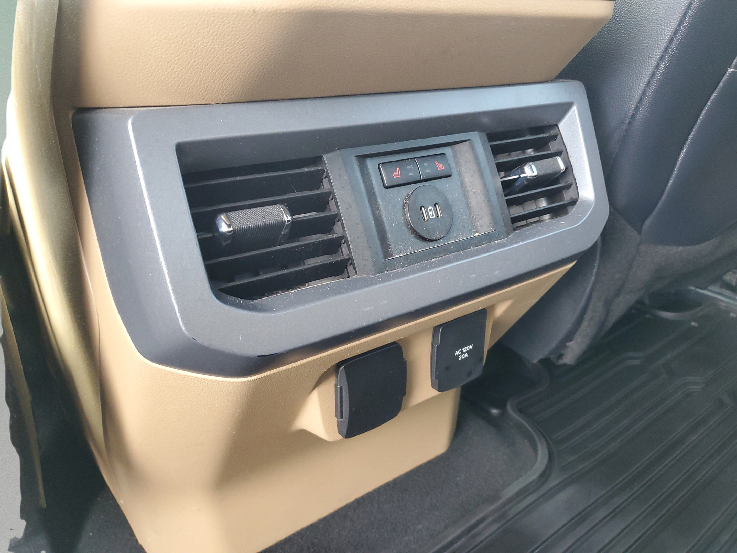 Used 2024 Ford F250 Lariat AWD/4WD image 15