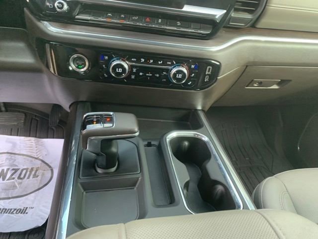 Used 2023 GMC Sierra 1500 SLT w/ SLT Premium Package AWD/4WD image 24