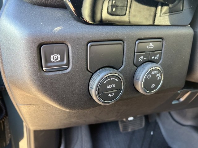 New 2026 Chevrolet Silverado 1500 LT w/ All Star Edition Plus image 18