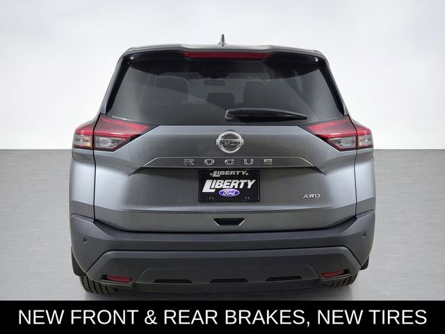 Used 2021 Nissan Rogue S image 4