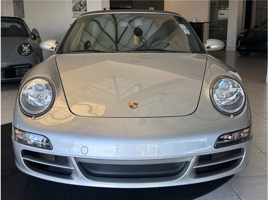 Used 2006 Porsche 911 Carrera S image 2