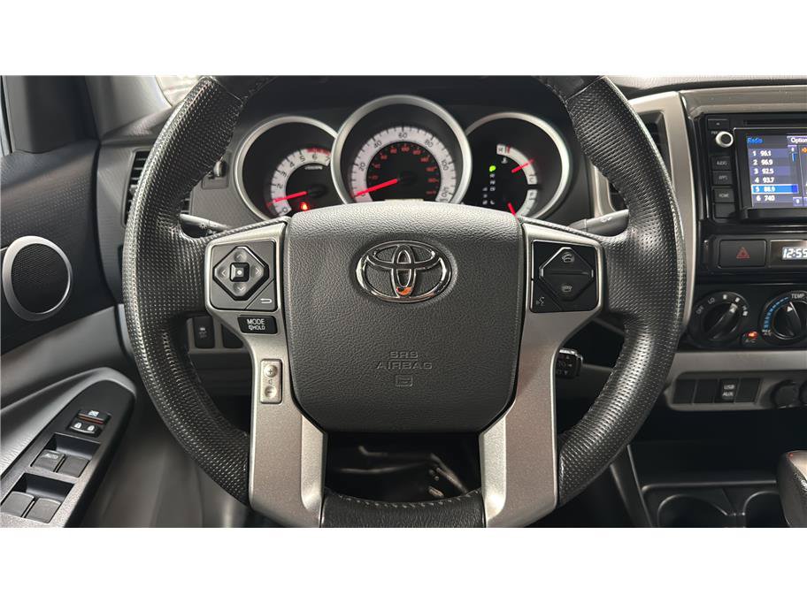 Used 2014 Toyota Tacoma PreRunner w/ TRD Off-Road Package RWD image 32