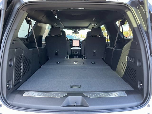 New 2026 GMC Yukon XL Denali w/ Sun & Power Step Package RWD image 18