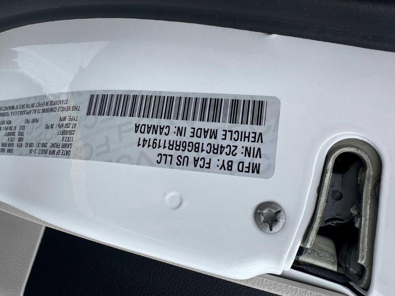 Used 2024 Chrysler Pacifica Touring-L image 29