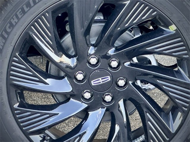 New 2025 Lincoln Navigator Reserve image 9