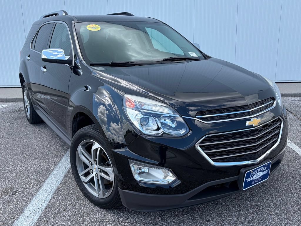 Used 2017 Chevrolet Equinox Premier w/ Enhanced Convenience Package AWD/4WD image 10