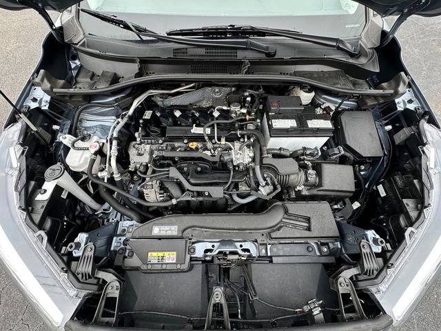Used 2023 Toyota Corolla Cross XLE image 30