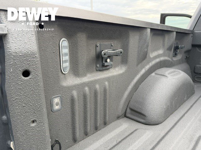 Used 2016 Ford F150 XLT w/ Equipment Group 302A Luxury AWD/4WD image 34