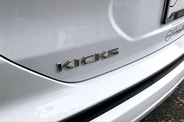 Certified 2024 Nissan Kicks S image 21
