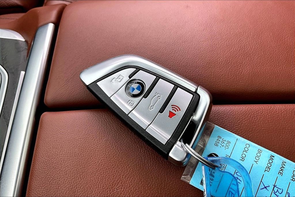 Used 2021 BMW X7 xDrive40i w/ Premium Package AWD/4WD image 35