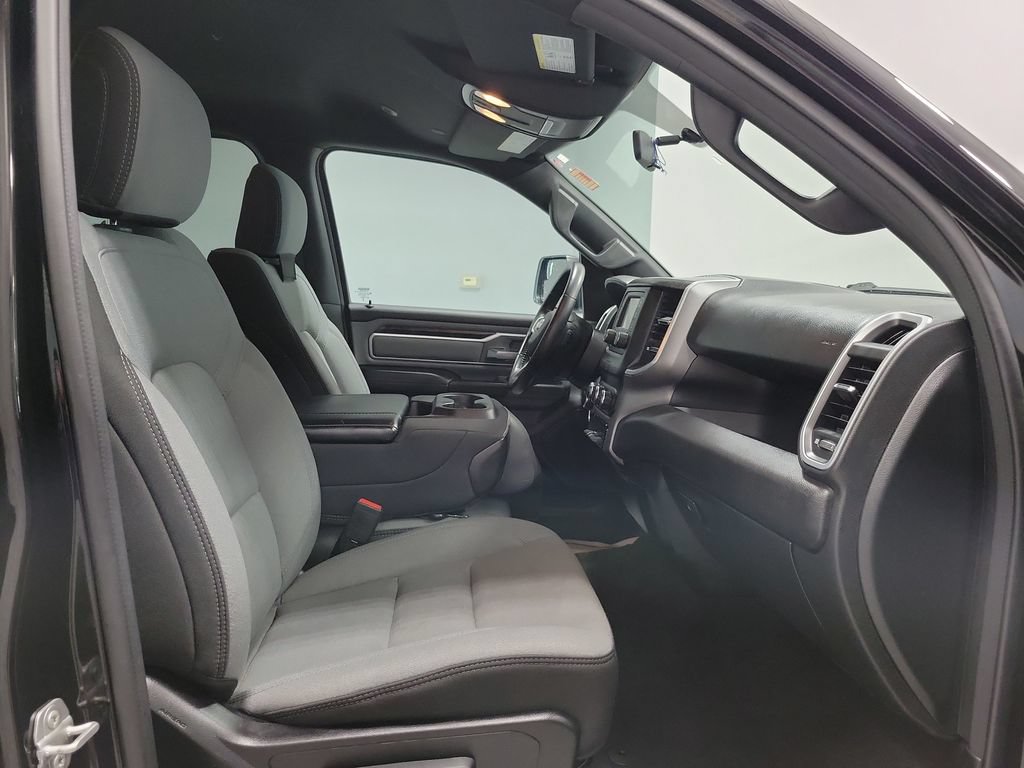 Used 2023 RAM 1500 Big Horn AWD/4WD image 17