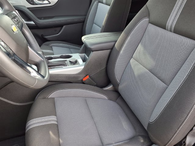 New 2026 Chevrolet Blazer LT w/ Convenience Package AWD/4WD image 3