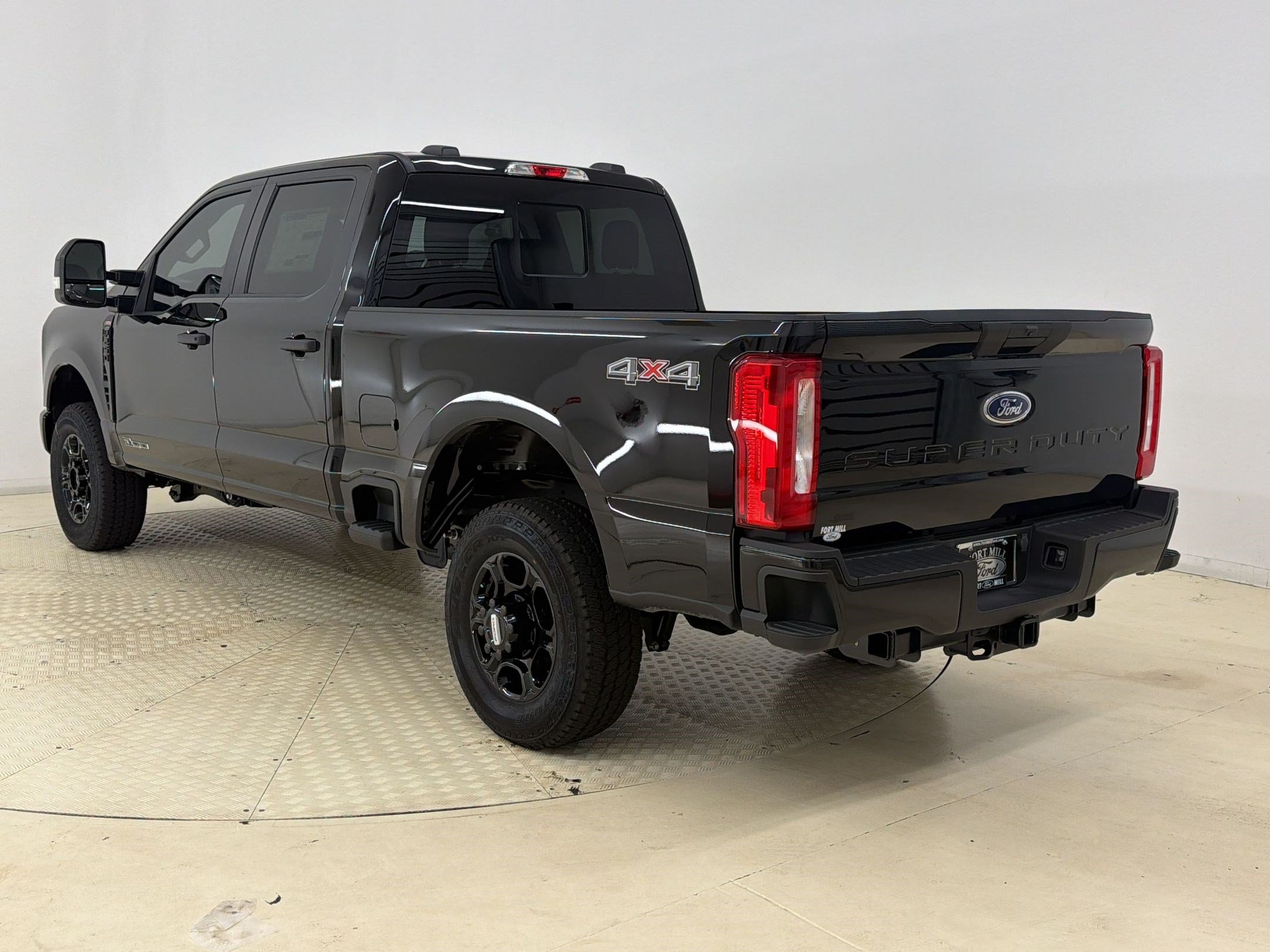 New 2026 Ford F250 XL w/ STX Appearance Package AWD/4WD image 3